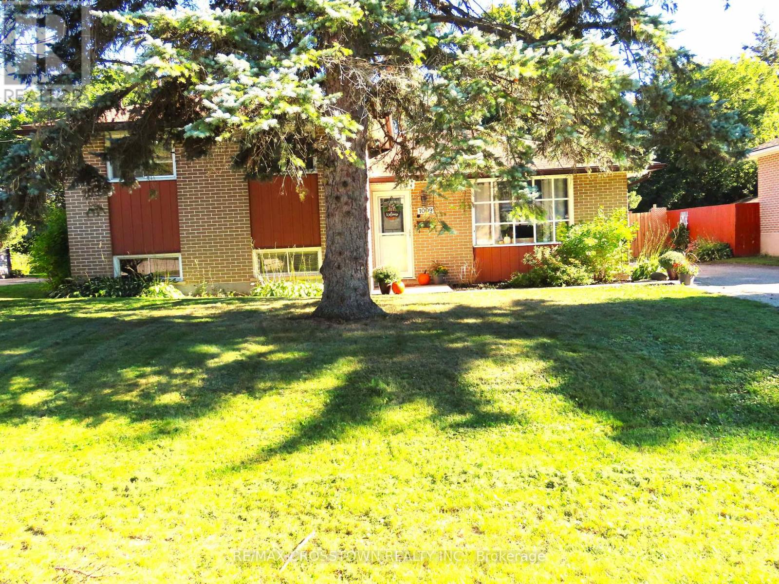 1009 Everton Road, Midland, Ontario  L4R 5H7 - Photo 4 - S12409361