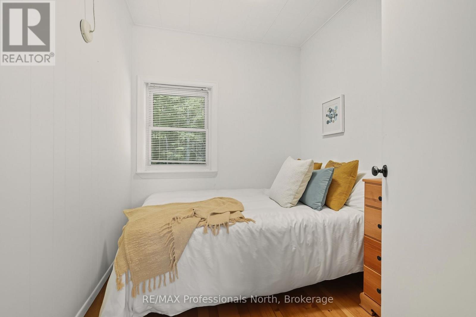 1046 Pine Lake Shores Private, Bracebridge, Ontario  P0B 1A0 - Photo 44 - X12409477