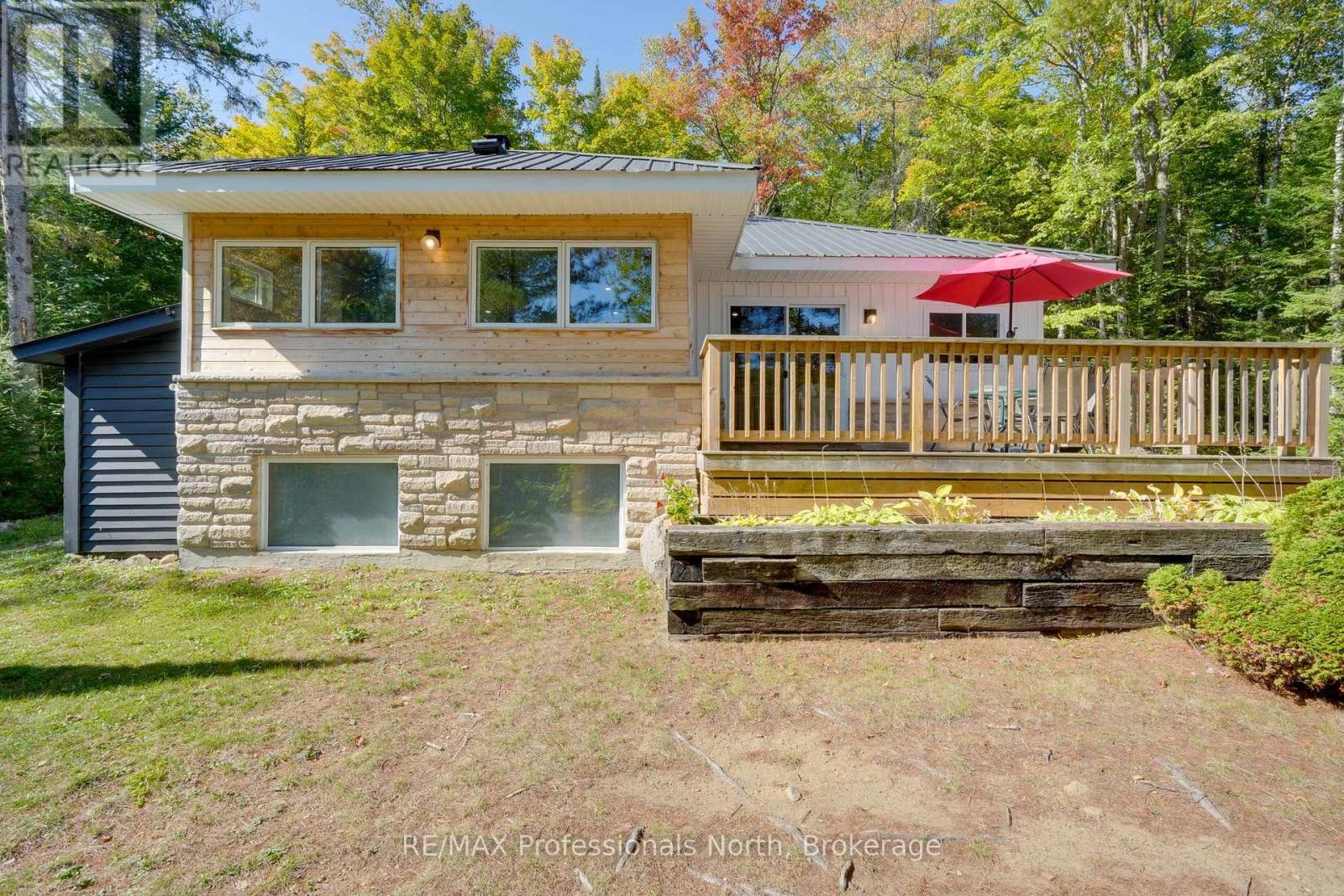 1046 Pine Lake Shores Private, Bracebridge, Ontario  P0B 1A0 - Photo 5 - X12409477