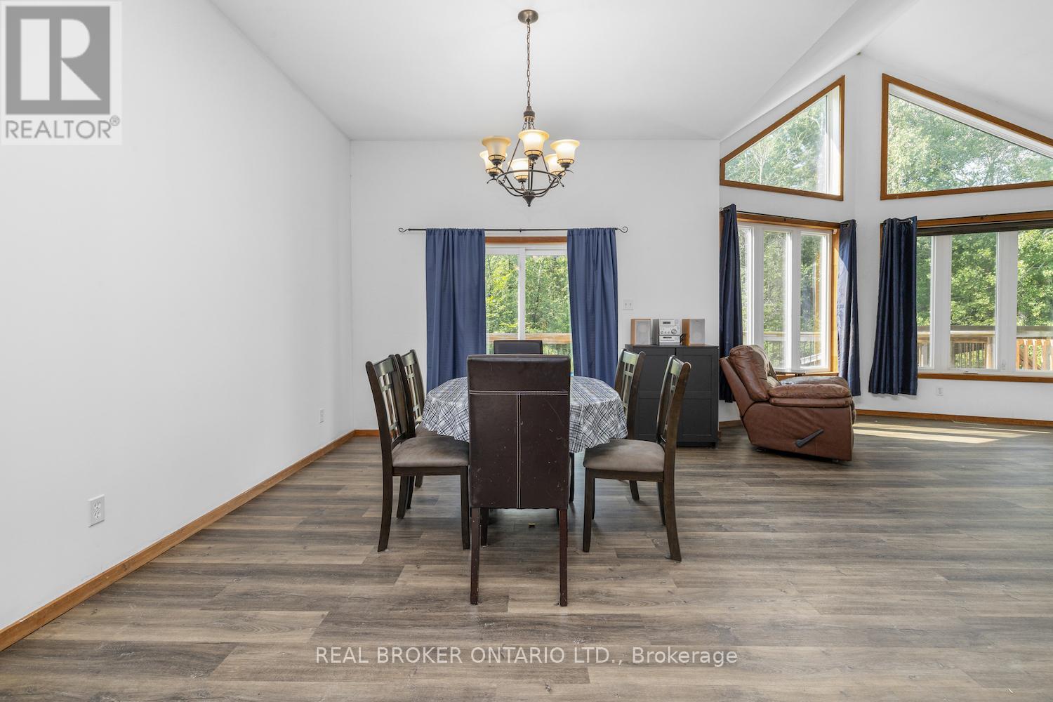 323 County Road 18 Road, North Grenville, Ontario  K0G 1T0 - Photo 15 - X12409499