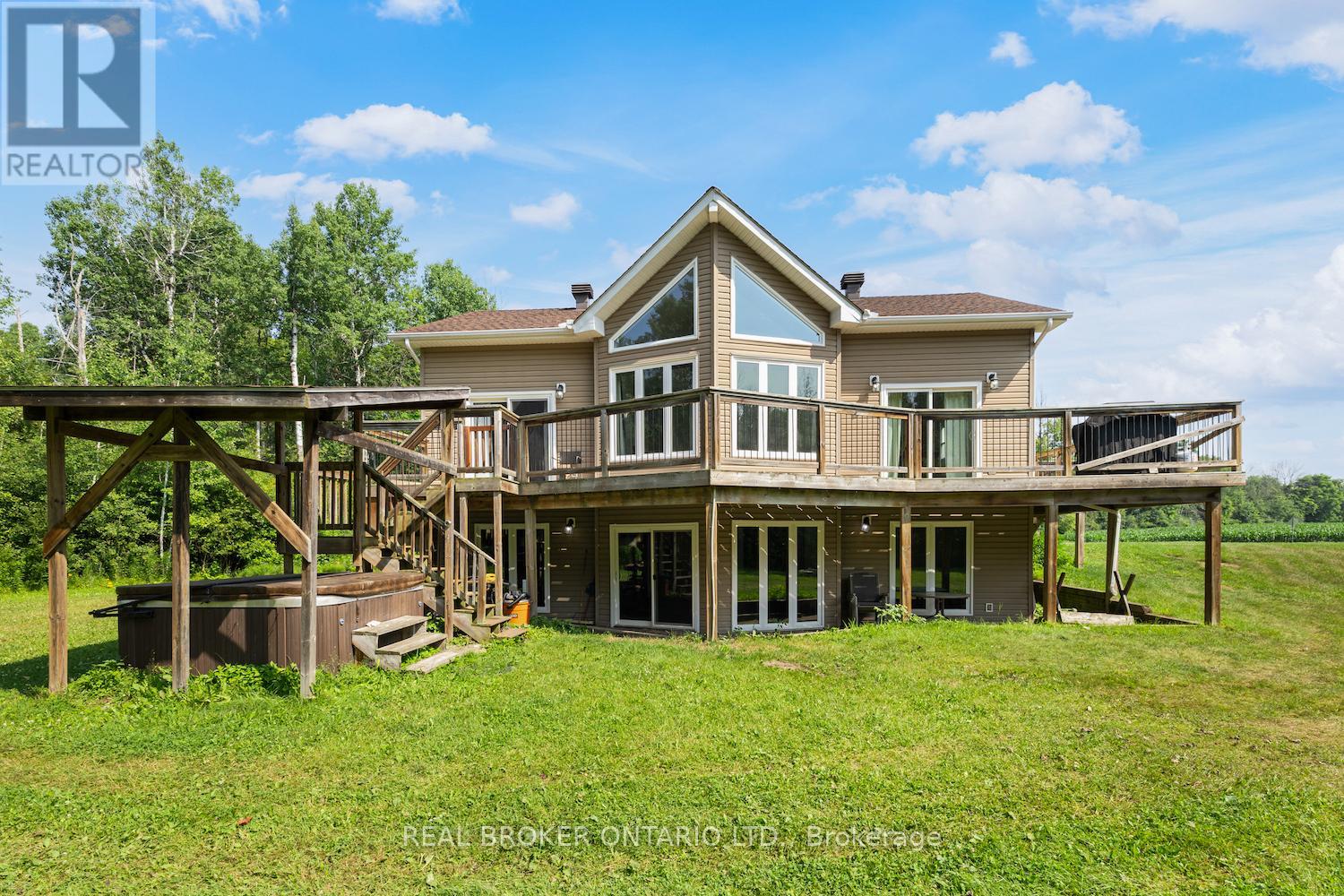 323 County Road 18 Road, North Grenville, Ontario  K0G 1T0 - Photo 36 - X12409499