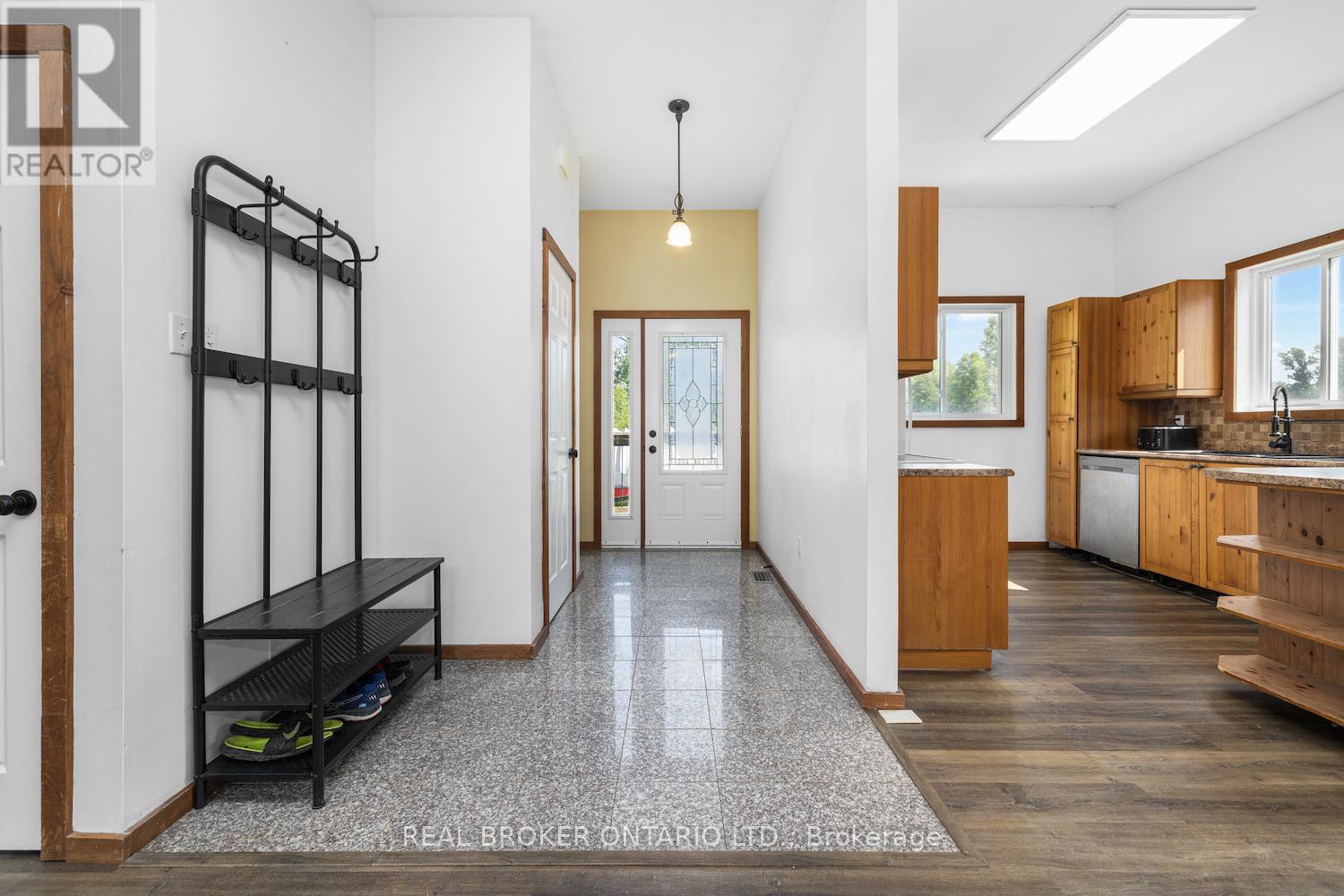 323 County Road 18 Road, North Grenville, Ontario  K0G 1T0 - Photo 6 - X12409499
