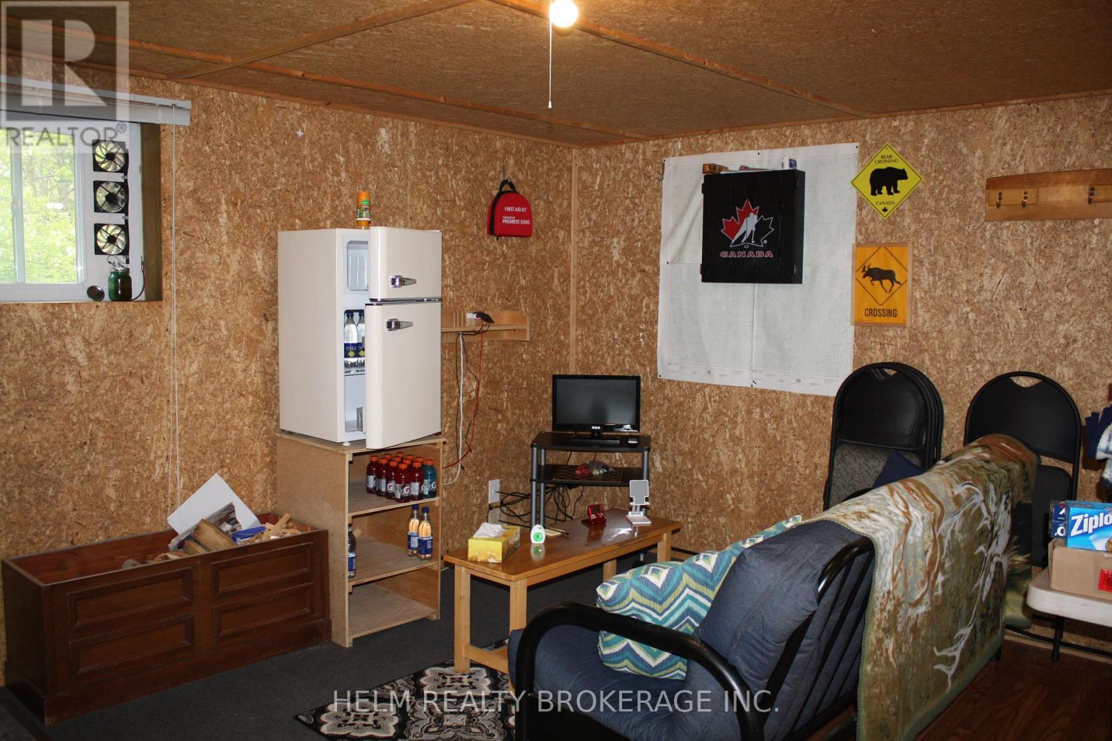 839 Grand Desert Road, Bonfield, Ontario  P0H 1E0 - Photo 5 - X12180216