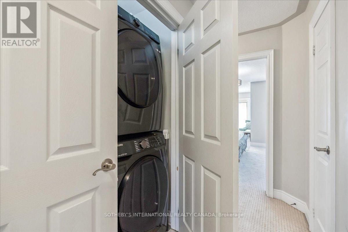 3362 Eglinton Avenue W, Mississauga, Ontario  L5M 7P2 - Photo 16 - W12409367