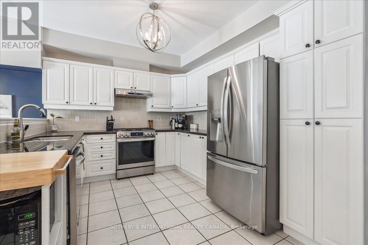 3362 Eglinton Avenue W, Mississauga, Ontario  L5M 7P2 - Photo 6 - W12409367
