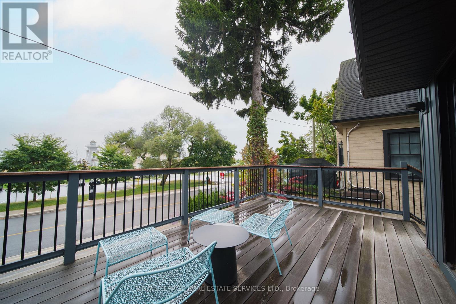 2331 Ontario Street, Oakville, Ontario  L6L 1A5 - Photo 12 - W12409368