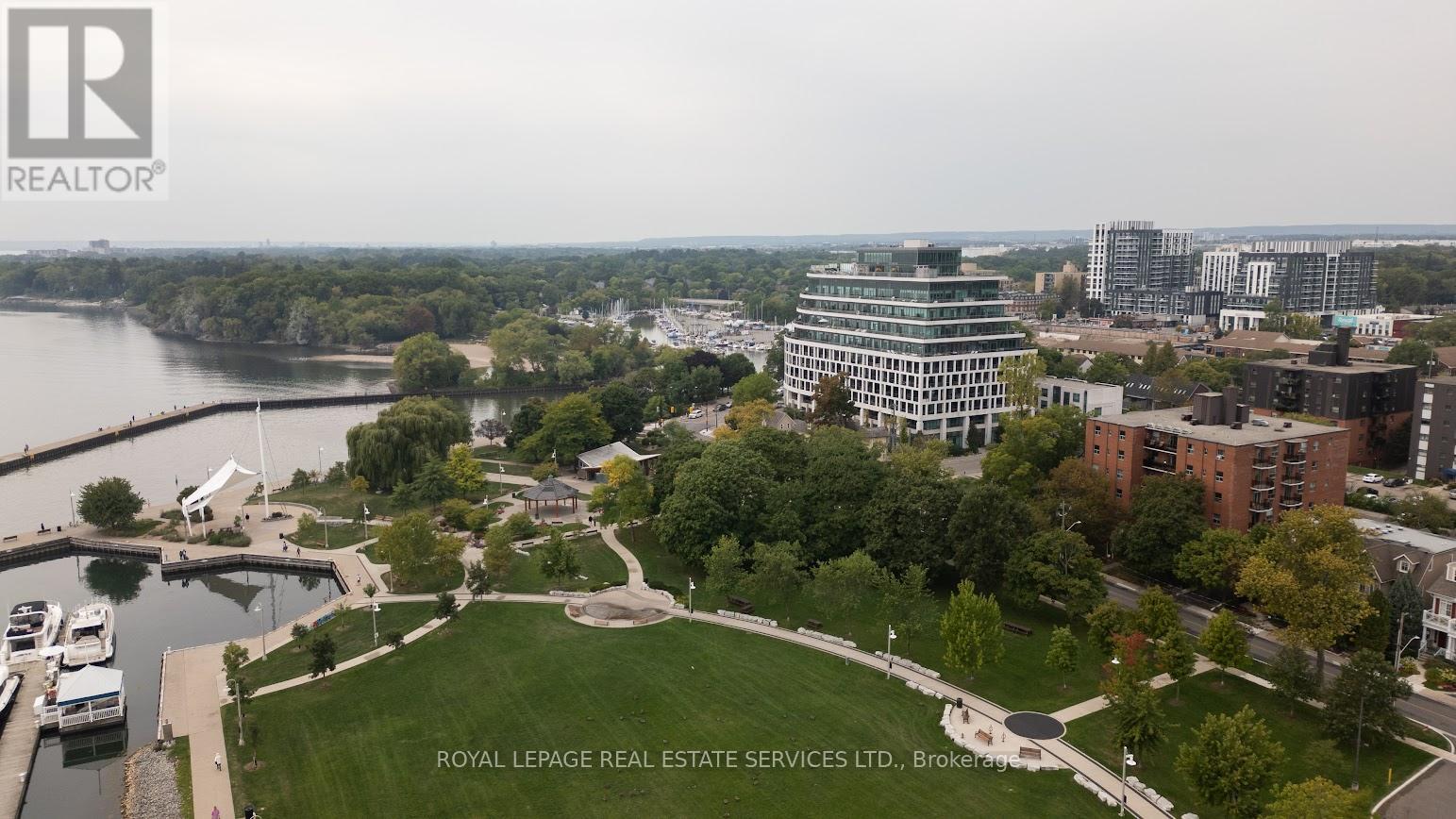 2331 Ontario Street, Oakville, Ontario  L6L 1A5 - Photo 33 - W12409368