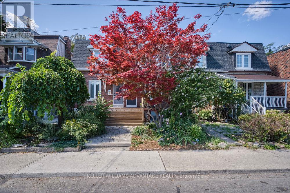 32 Bartlett Avenue, Toronto, Ontario  M6H 3E6 - Photo 2 - W12409446