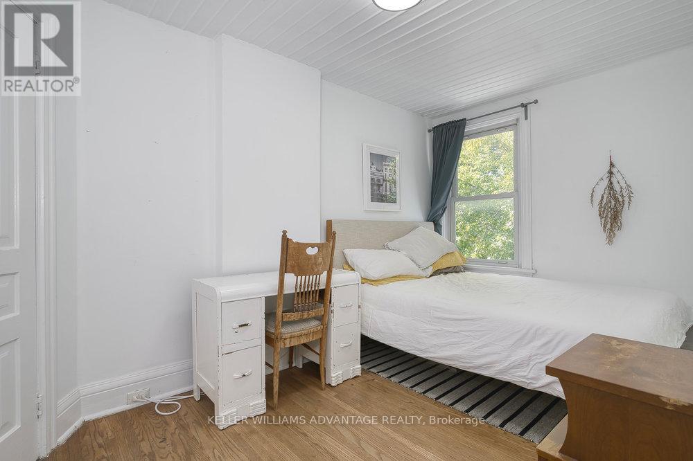 32 Bartlett Avenue, Toronto, Ontario  M6H 3E6 - Photo 20 - W12409446
