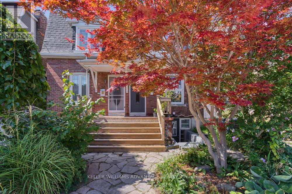 32 Bartlett Avenue, Toronto, Ontario  M6H 3E6 - Photo 3 - W12409446