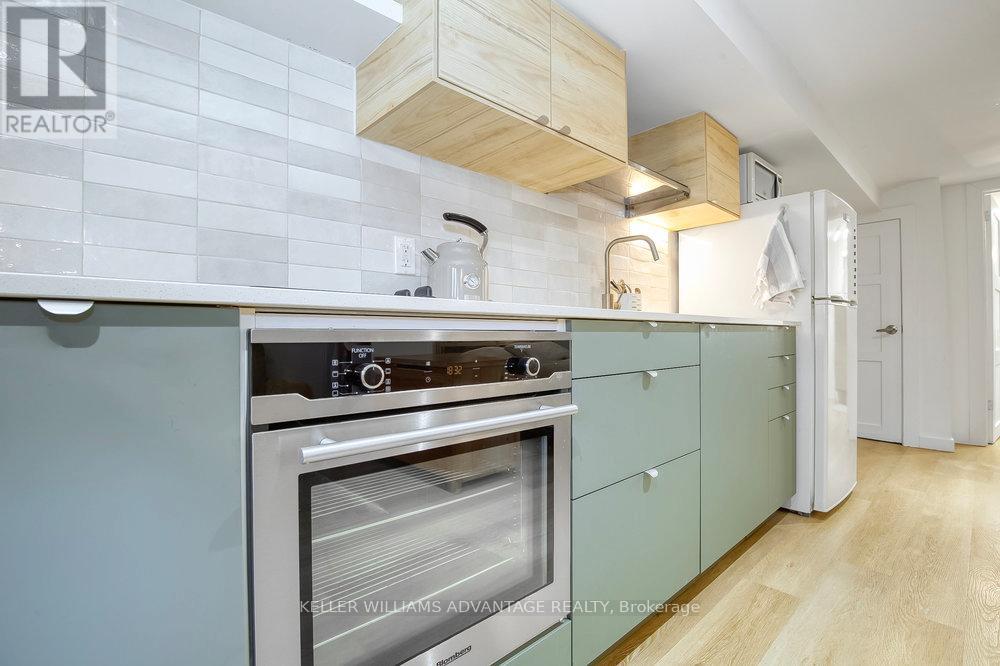 32 Bartlett Avenue, Toronto, Ontario  M6H 3E6 - Photo 36 - W12409446