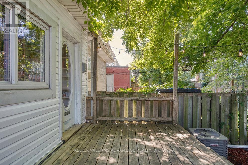 32 Bartlett Avenue, Toronto, Ontario  M6H 3E6 - Photo 47 - W12409446
