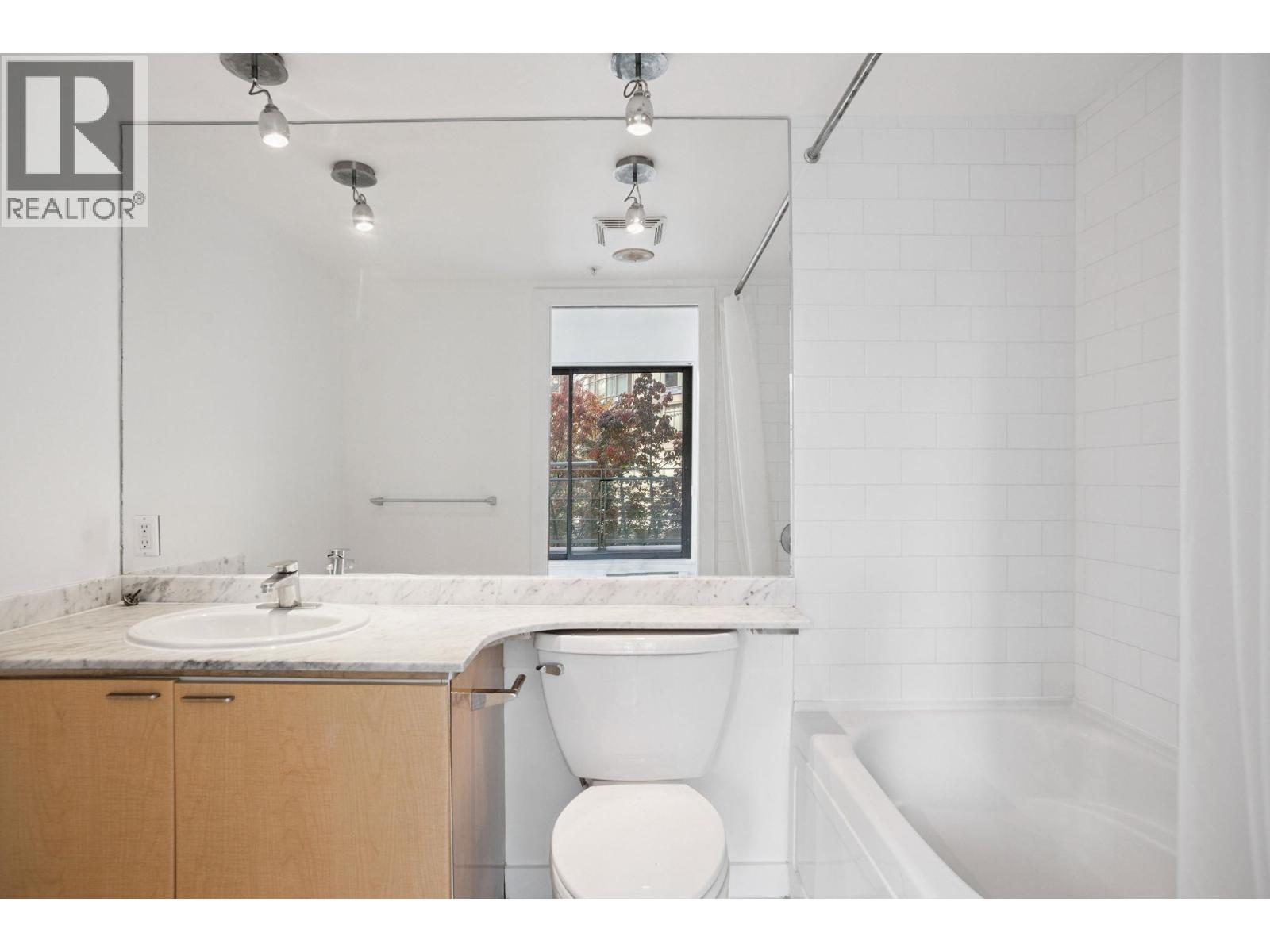 508 1200 W Georgia Street, Vancouver, British Columbia  V6E 4R2 - Photo 7 - R3048986