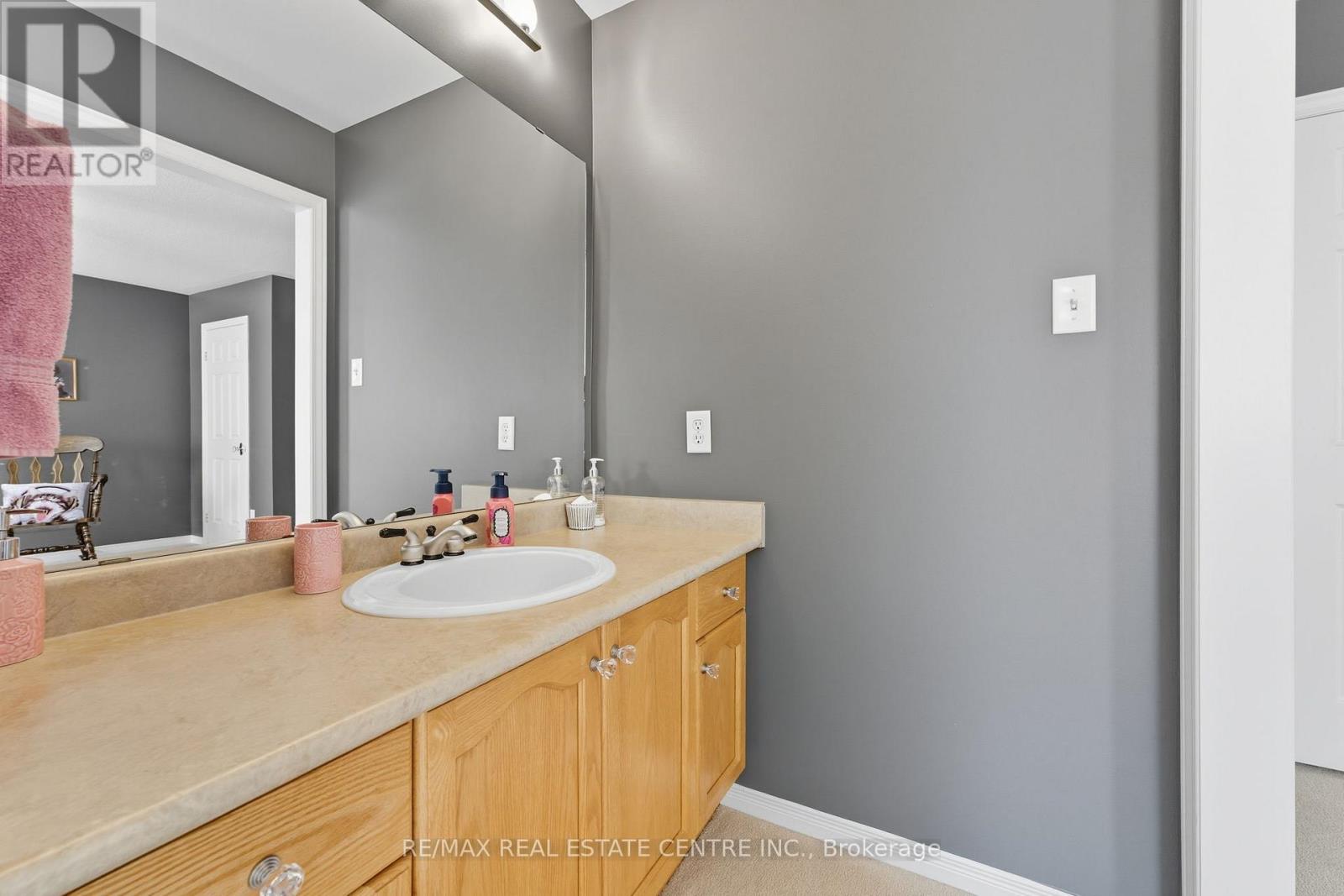 58 Winding Wood Crescent, Kitchener, Ontario  N2P 2L6 - Photo 32 - X12409335