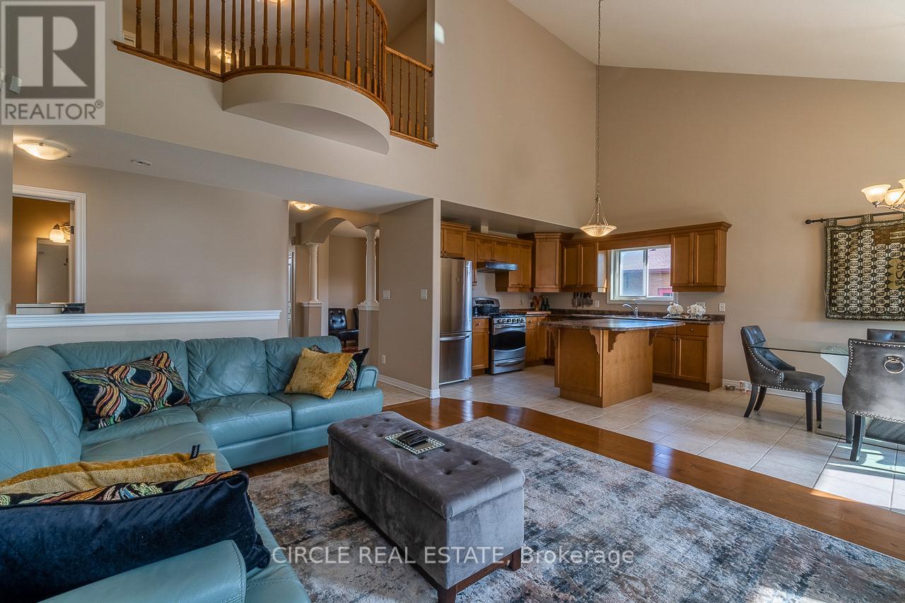 501 Gorham Road, Fort Erie, Ontario  L0S 1N0 - Photo 13 - X12409413