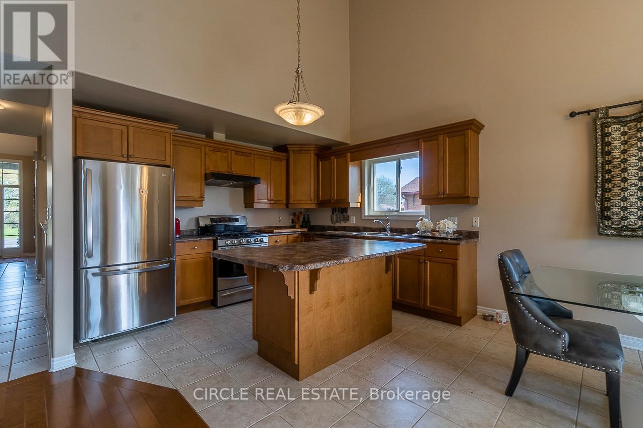 501 Gorham Road, Fort Erie, Ontario  L0S 1N0 - Photo 17 - X12409413