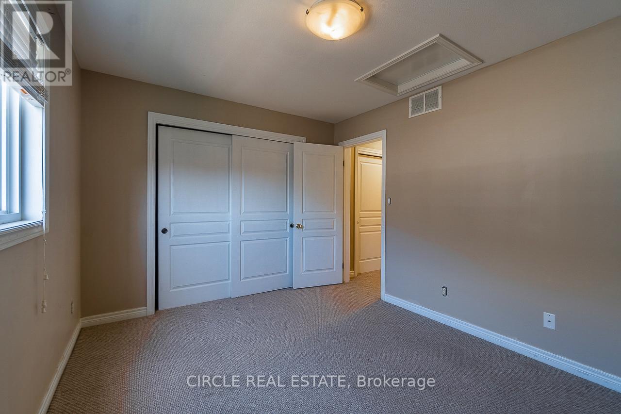 501 Gorham Road, Fort Erie, Ontario  L0S 1N0 - Photo 27 - X12409413