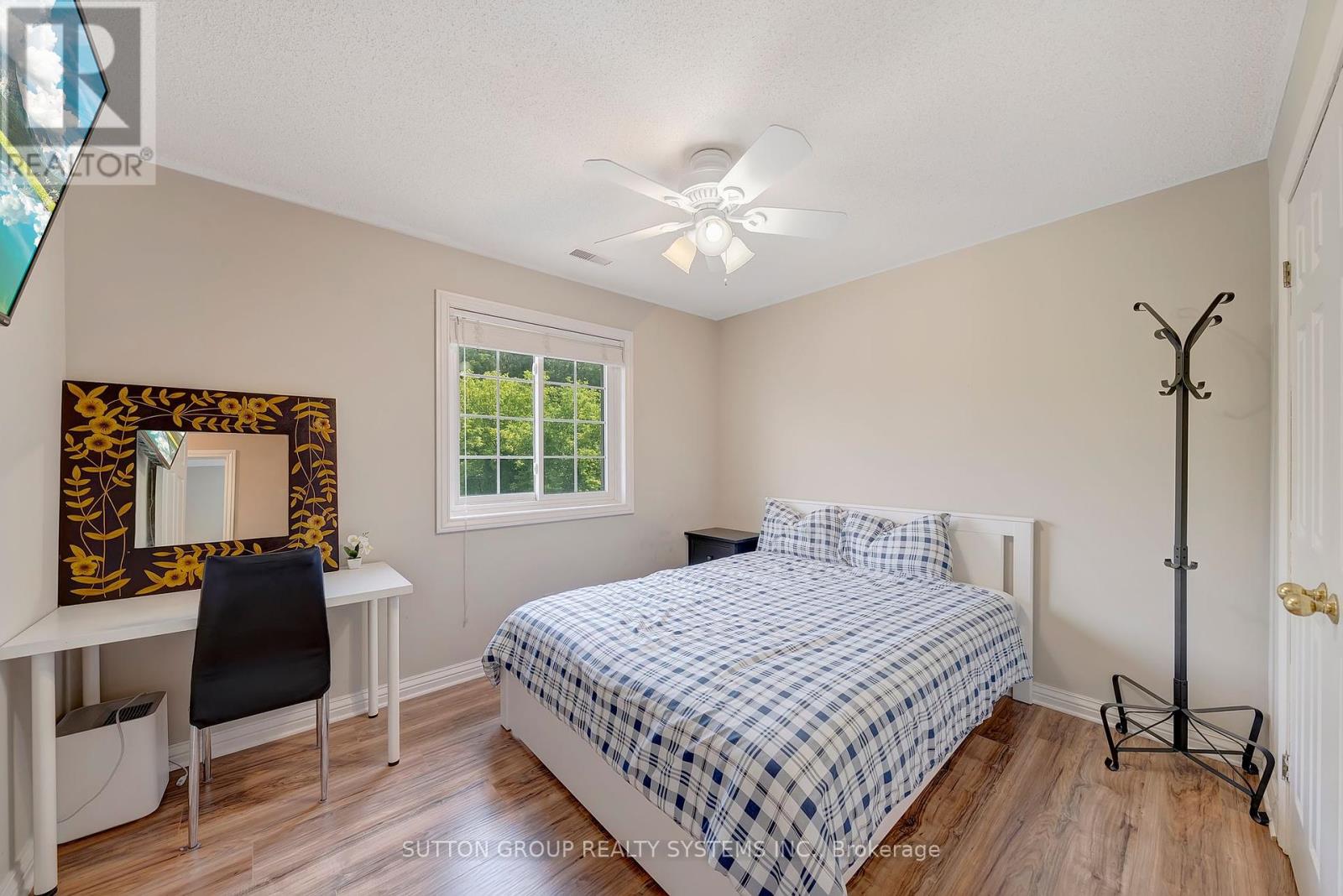 8017 Hampton Court, Niagara Falls, Ontario  L2H 2R4 - Photo 36 - X12409419