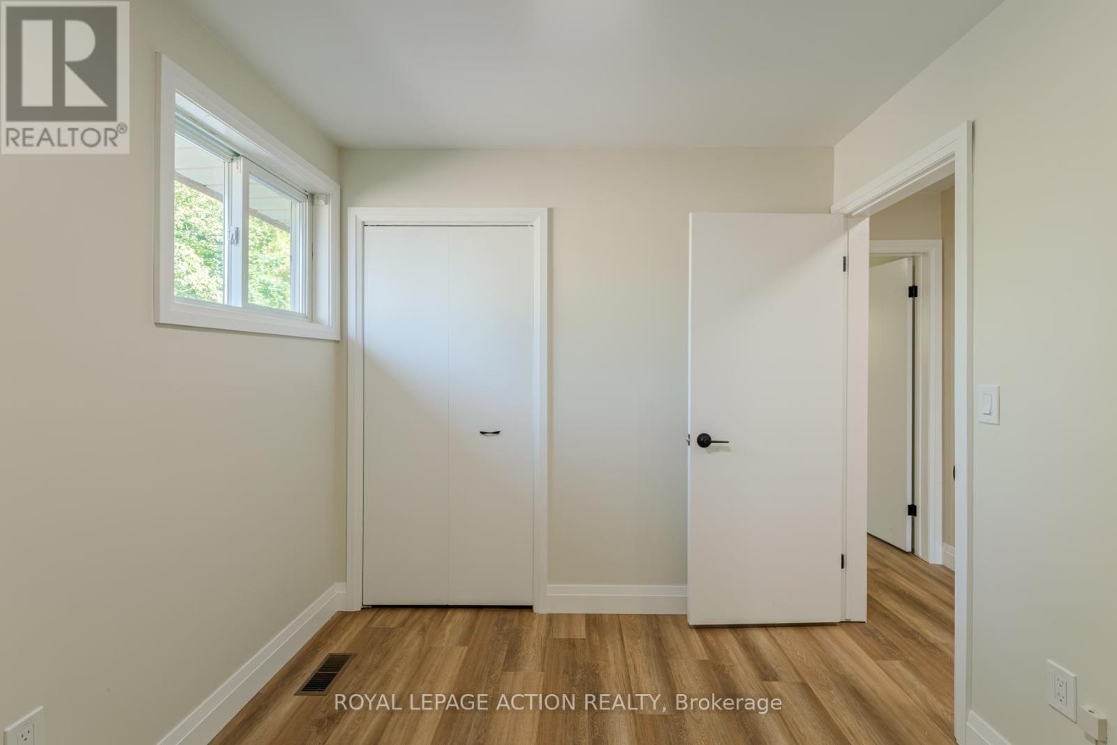 9 Bannister Street, Brant, Ontario N0E 1L0 - Photo 21 - X12409450