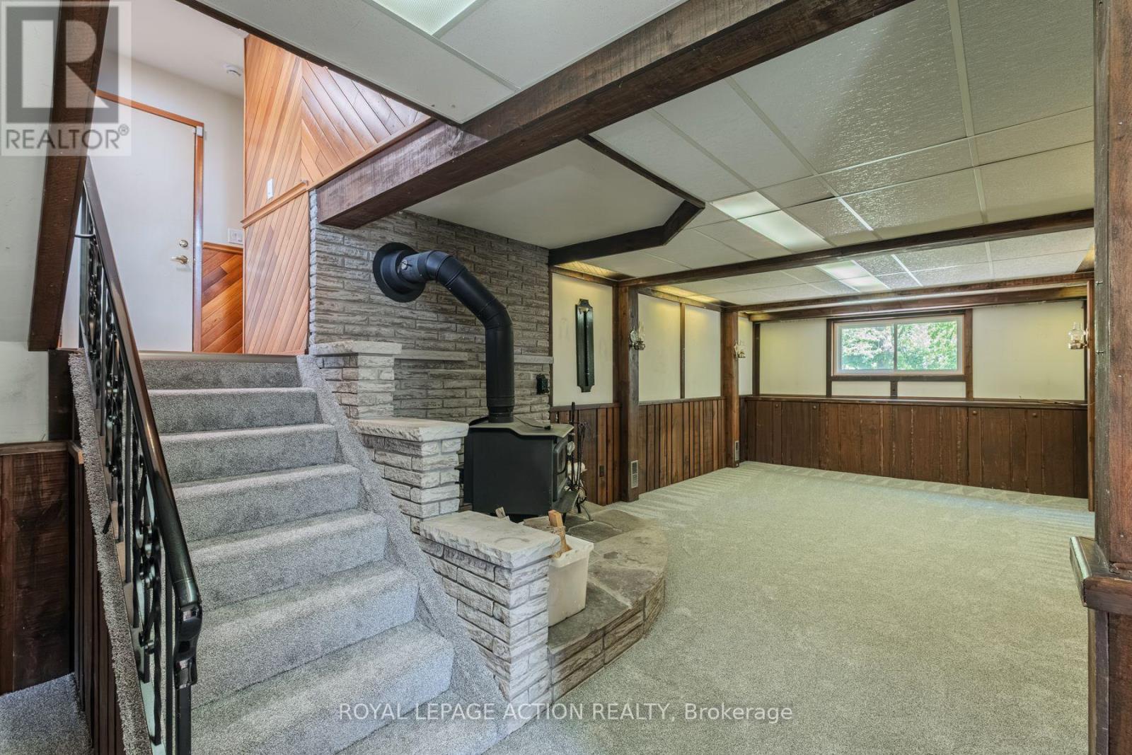 9 Bannister Street, Brant, Ontario N0E 1L0 - Photo 26 - X12409450