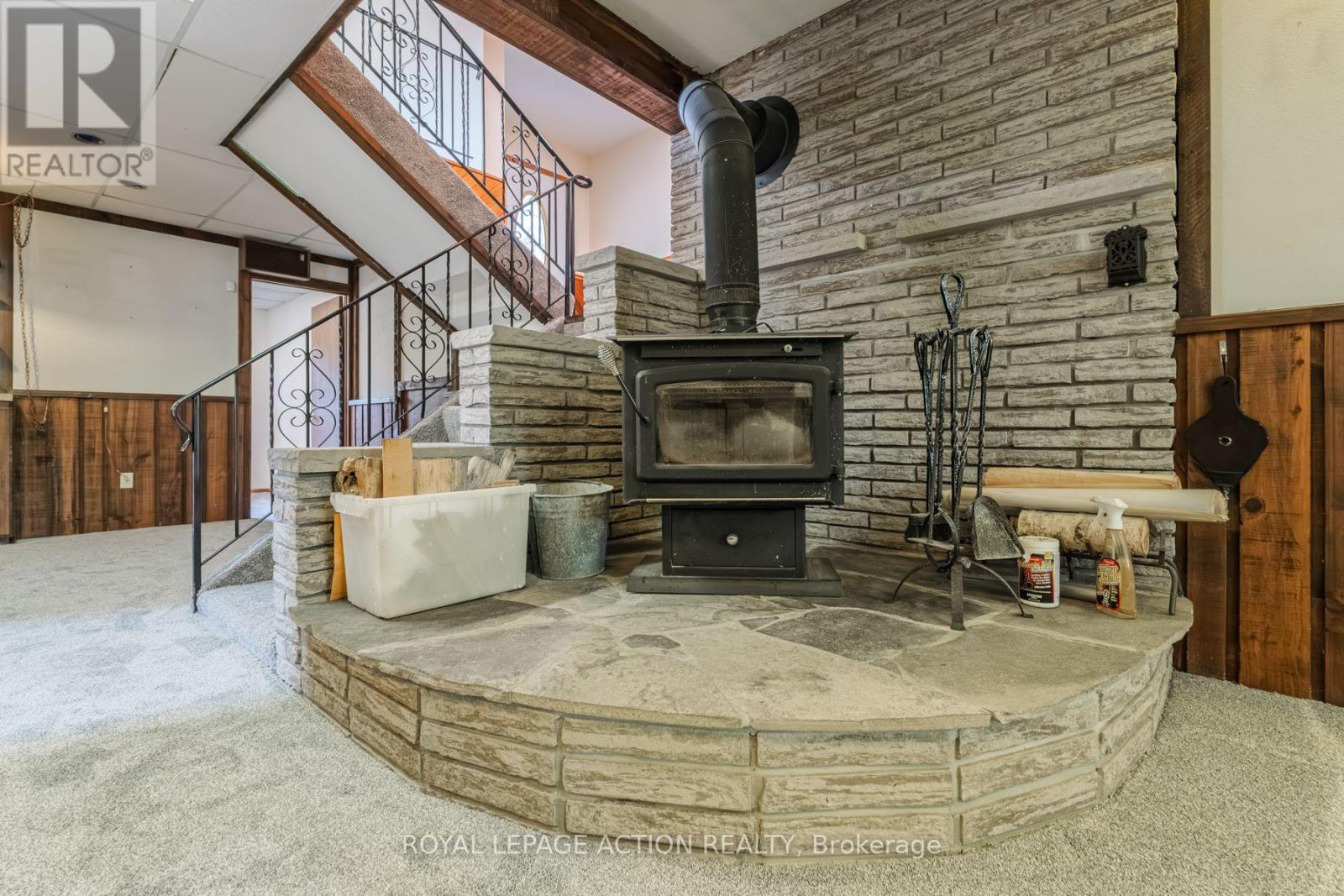 9 Bannister Street, Brant, Ontario N0E 1L0 - Photo 28 - X12409450