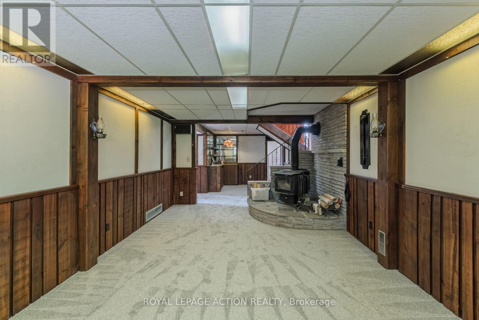 9 Bannister Street, Brant, Ontario N0E 1L0 - Photo 29 - X12409450