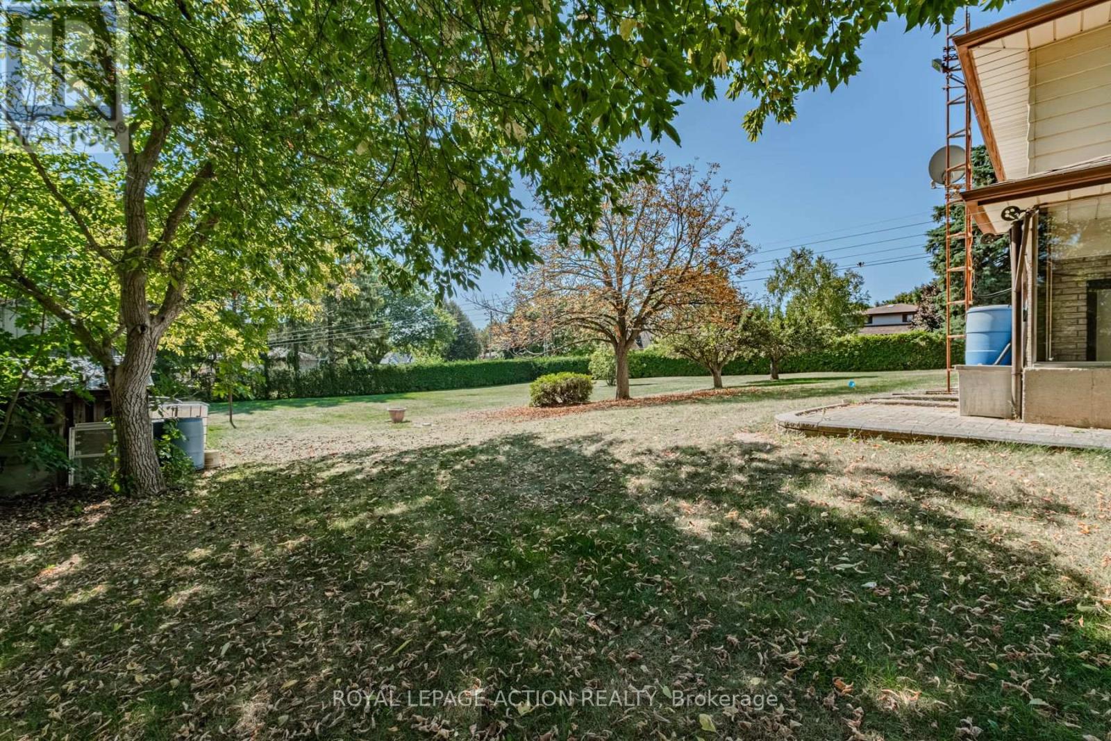 9 Bannister Street, Brant, Ontario N0E 1L0 - Photo 40 - X12409450