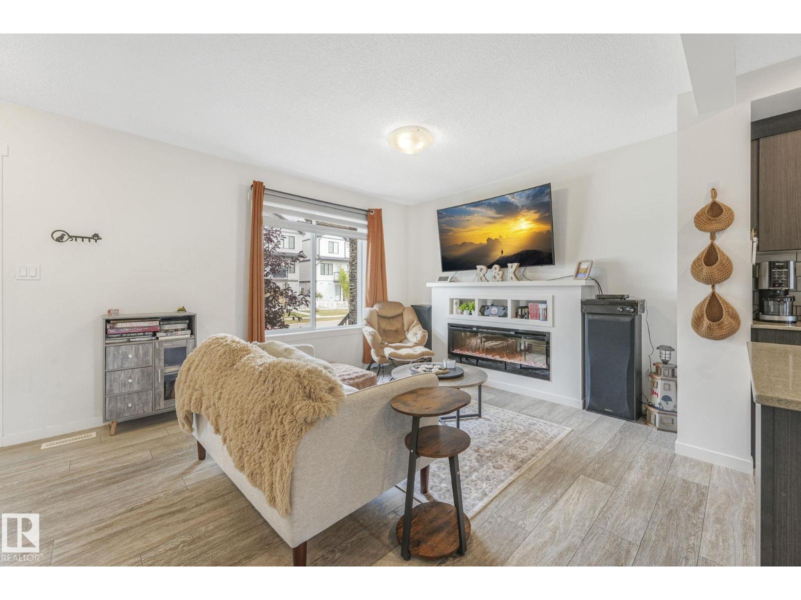 1094 Cy Becker Rd Nw, Edmonton, Alberta  T5Y 3Z9 - Photo 8 - E4458119