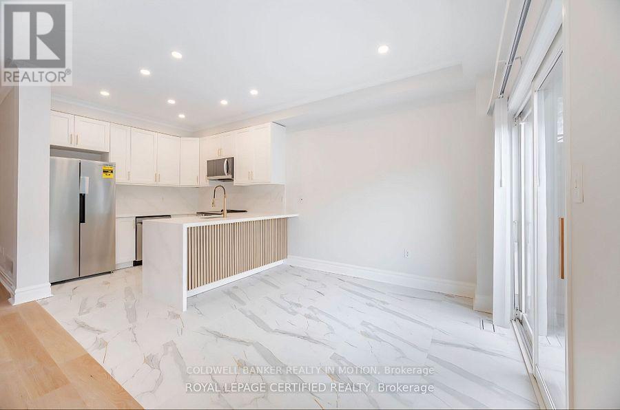 3173 Bentley Drive, Mississauga (Churchill Meadows), Ontario  L5M 6L3 - Photo 11 - W12387128
