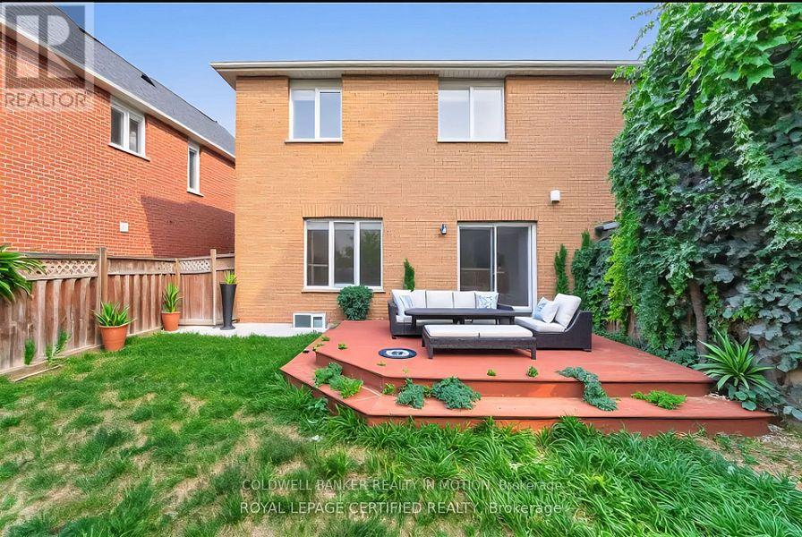 3173 Bentley Drive, Mississauga (Churchill Meadows), Ontario  L5M 6L3 - Photo 36 - W12387128