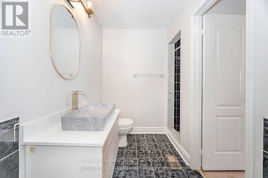 3173 Bentley Drive, Mississauga (Churchill Meadows), Ontario  L5M 6L3 - Photo 26 - W12387128