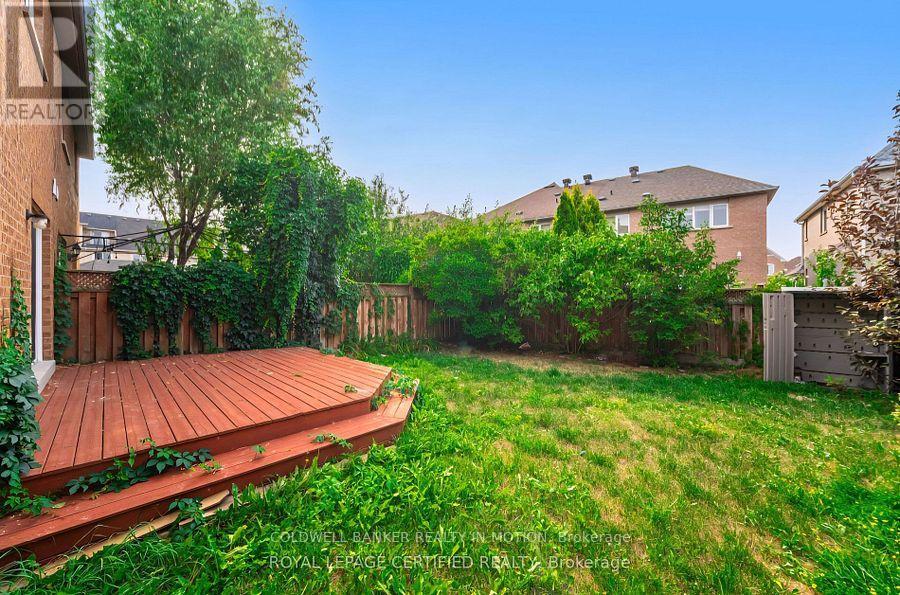 3173 Bentley Drive, Mississauga (Churchill Meadows), Ontario  L5M 6L3 - Photo 38 - W12387128