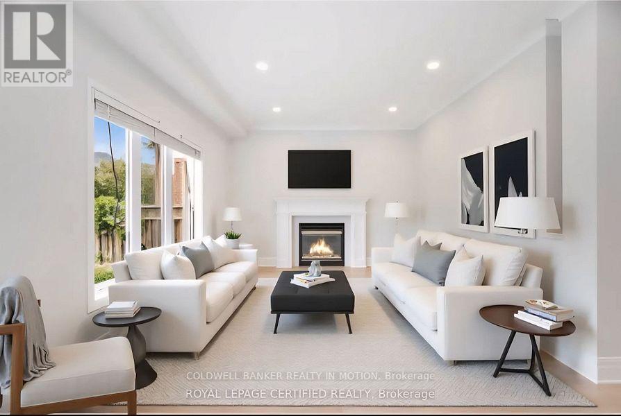3173 Bentley Drive, Mississauga (Churchill Meadows), Ontario  L5M 6L3 - Photo 15 - W12387128