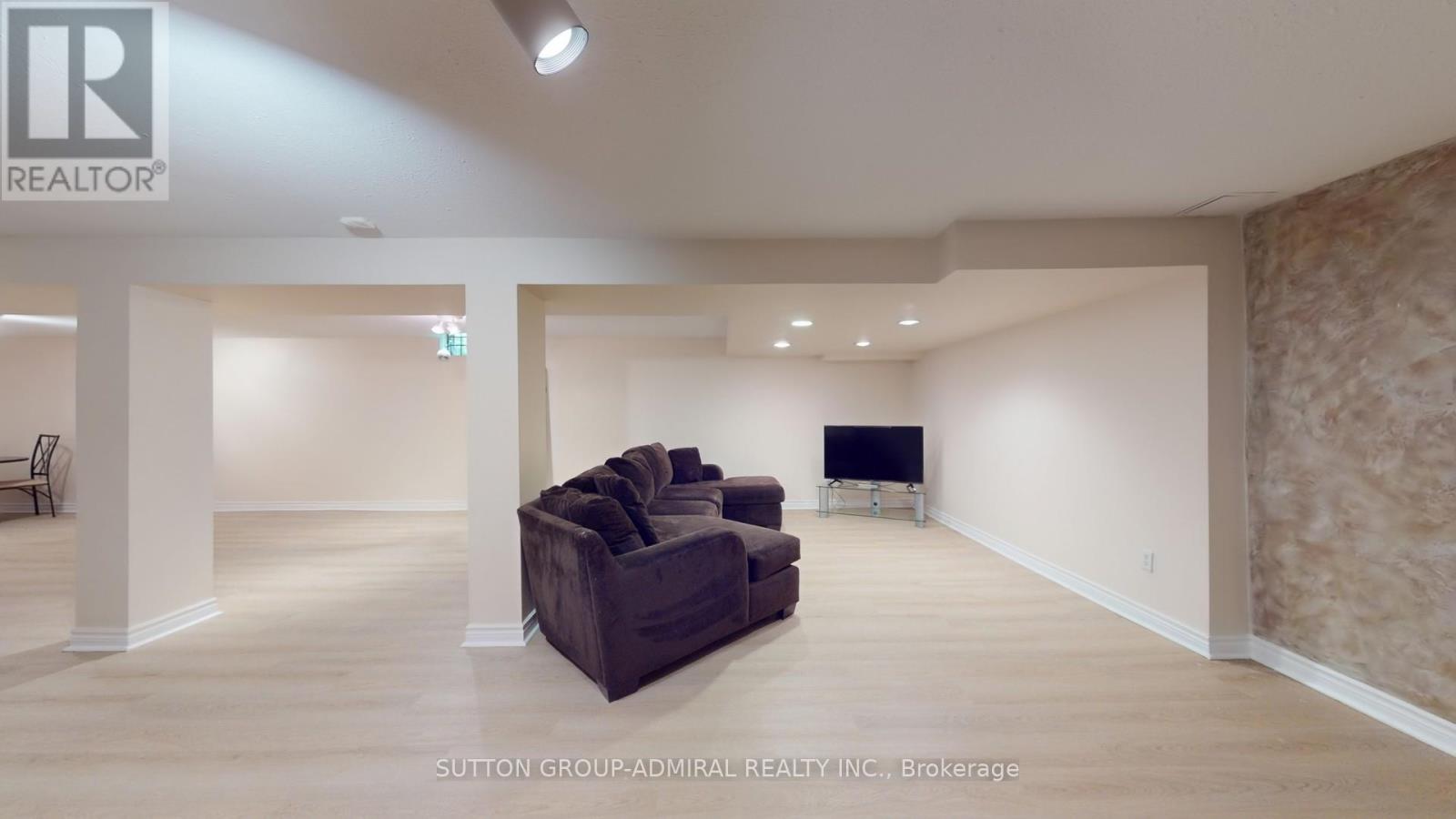 25 Flamingo Road, Vaughan (Uplands), Ontario  L4J 6Z5 - Photo 38 - N12407872