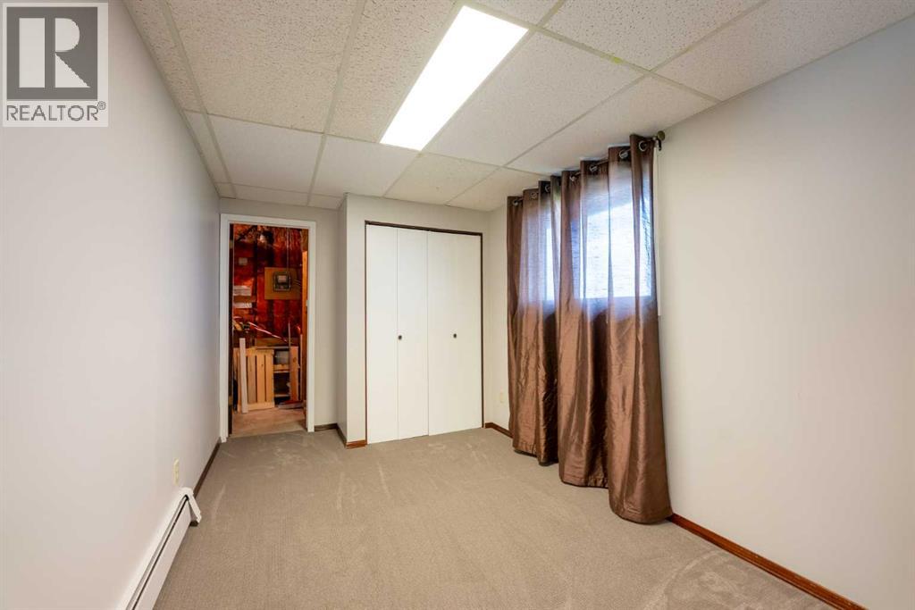 93012 & 93014 Range Road 163, Rural Taber, Alberta  T1G 2C6 - Photo 14 - A2247701