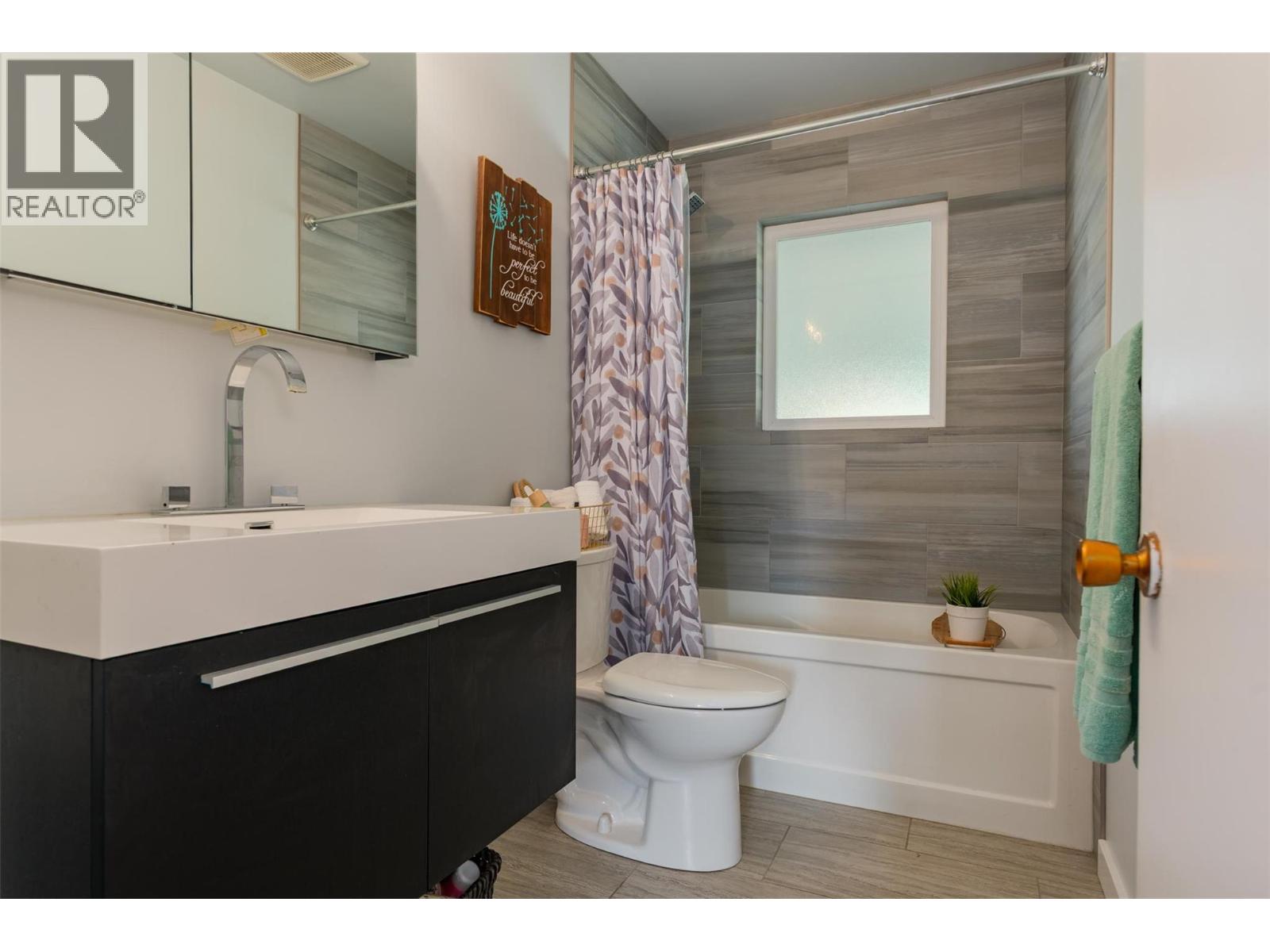3725 Dogwood Drive, Trail, British Columbia  V1R 2V4 - Photo 18 - 10357865