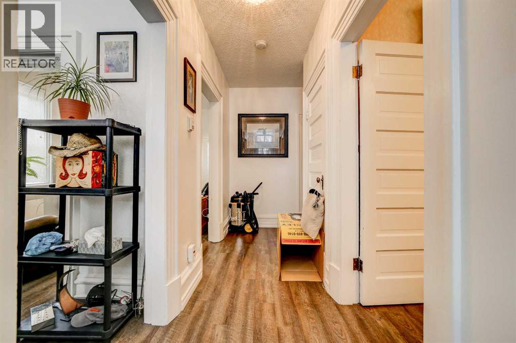 Property at 612 6 Street S image 2
