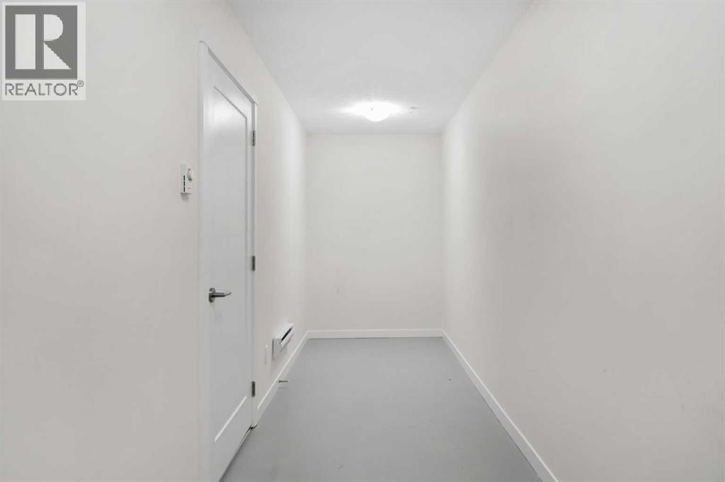 12, 30 Shawnee Common Sw, Calgary, Alberta  T2Y 0R1 - Photo 29 - A2242372