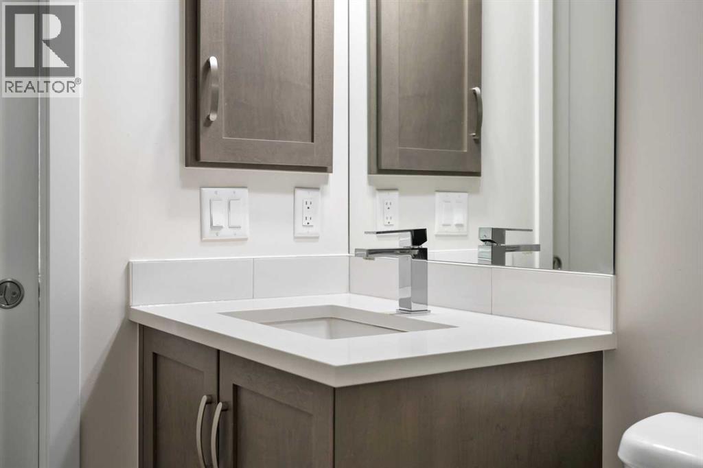 12, 30 Shawnee Common Sw, Calgary, Alberta  T2Y 0R1 - Photo 28 - A2242372