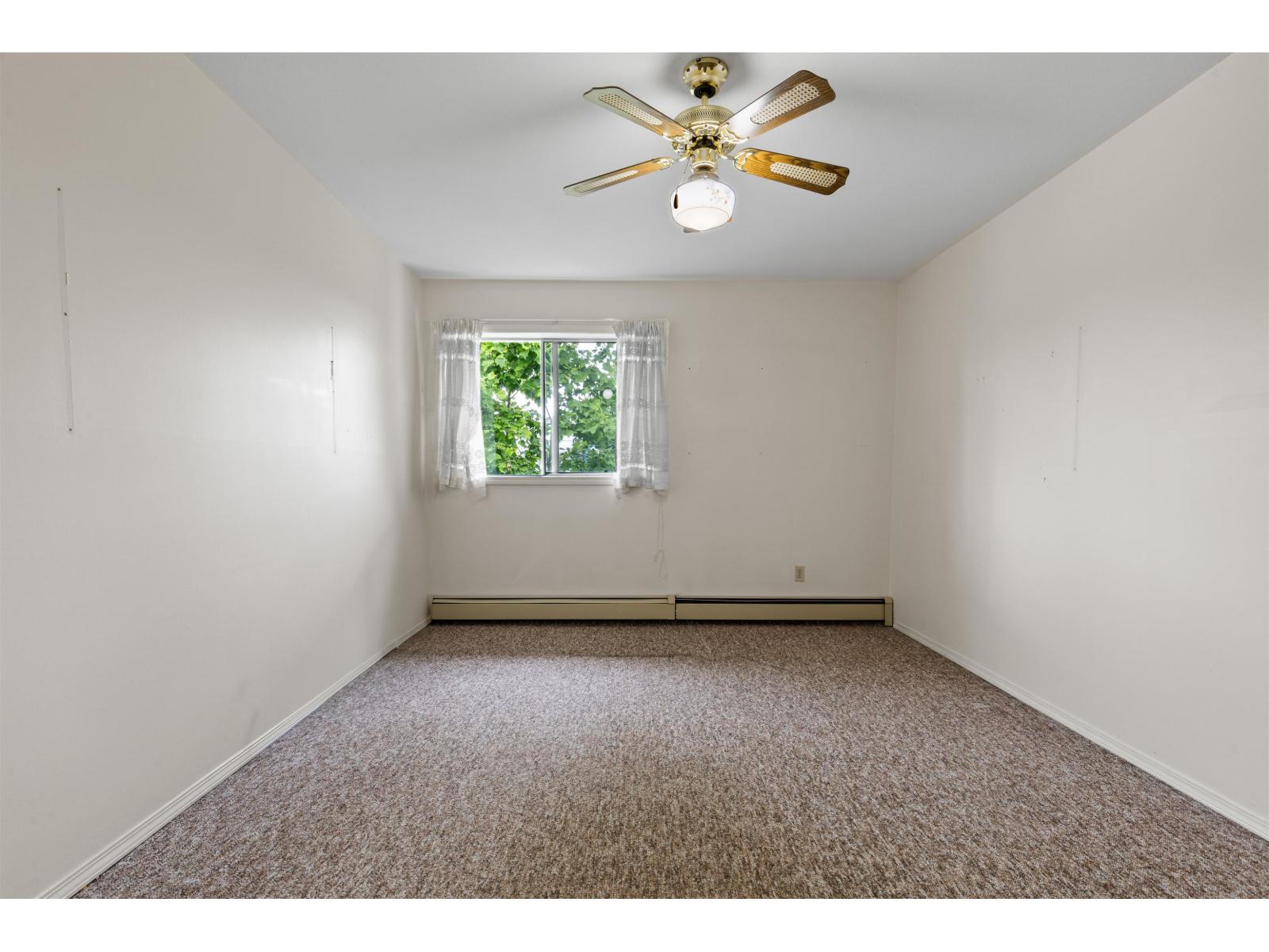 306 32823 Landeau Place, Abbotsford, British Columbia  V2S 6S6 - Photo 8 - R3048181