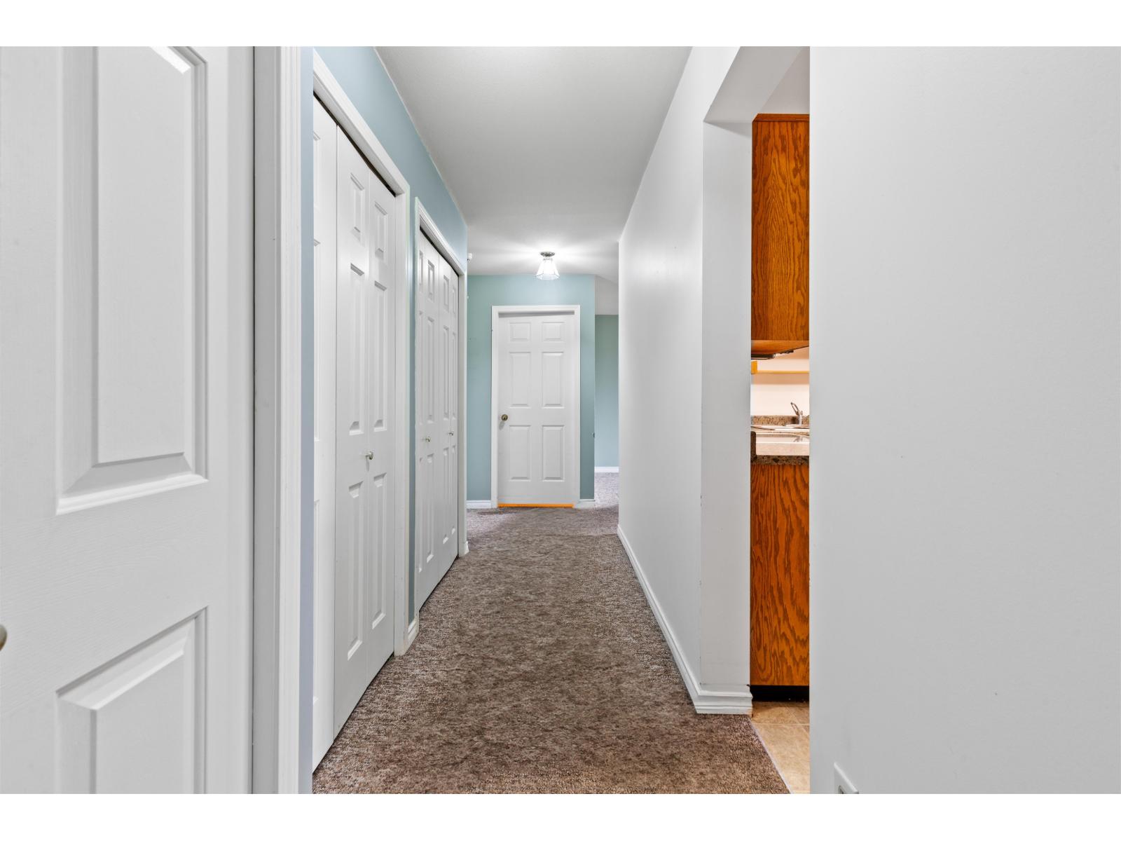 306 32823 Landeau Place, Abbotsford, British Columbia  V2S 6S6 - Photo 10 - R3048181