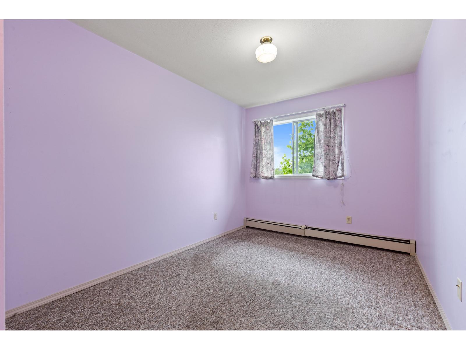 306 32823 Landeau Place, Abbotsford, British Columbia  V2S 6S6 - Photo 2 - R3048181