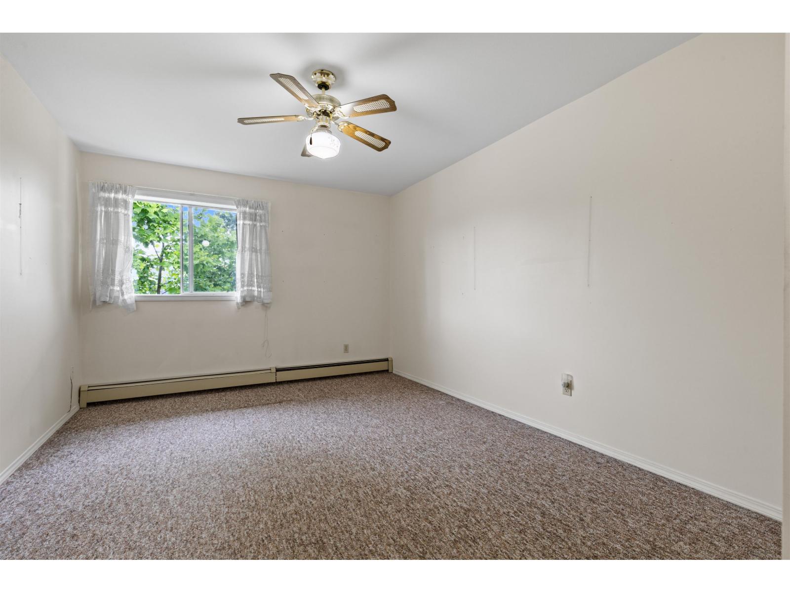 306 32823 Landeau Place, Abbotsford, British Columbia  V2S 6S6 - Photo 5 - R3048181