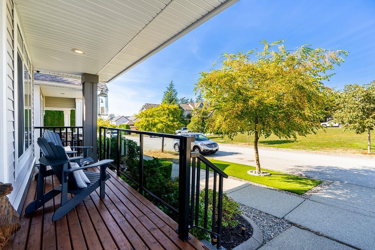 16448 59a Avenue, Surrey, British Columbia  V3S 6M6 - Photo 3 - R3048698