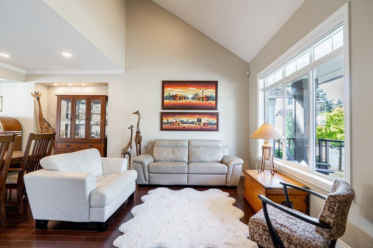 16448 59a Avenue, Surrey, British Columbia  V3S 6M6 - Photo 5 - R3048698