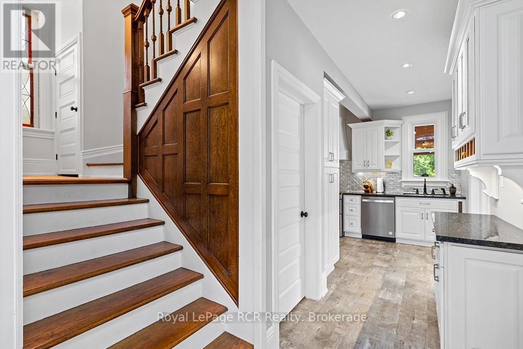 136 Queen Street W, South Bruce Peninsula, Ontario  N0H 1P0 - Photo 21 - X12357722
