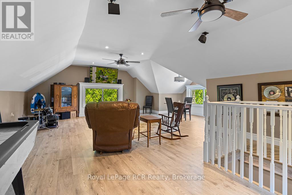 136 Queen Street W, South Bruce Peninsula, Ontario  N0H 1P0 - Photo 32 - X12357722