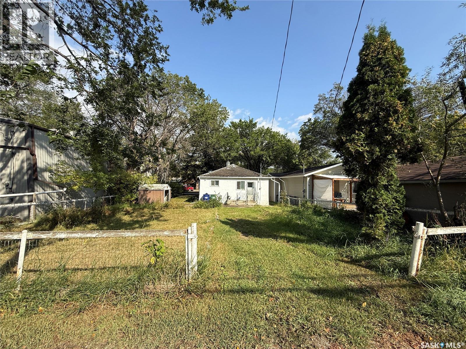 807 29th Street W, Saskatoon, Saskatchewan  S7L 0N2 - Photo 13 - SK018487