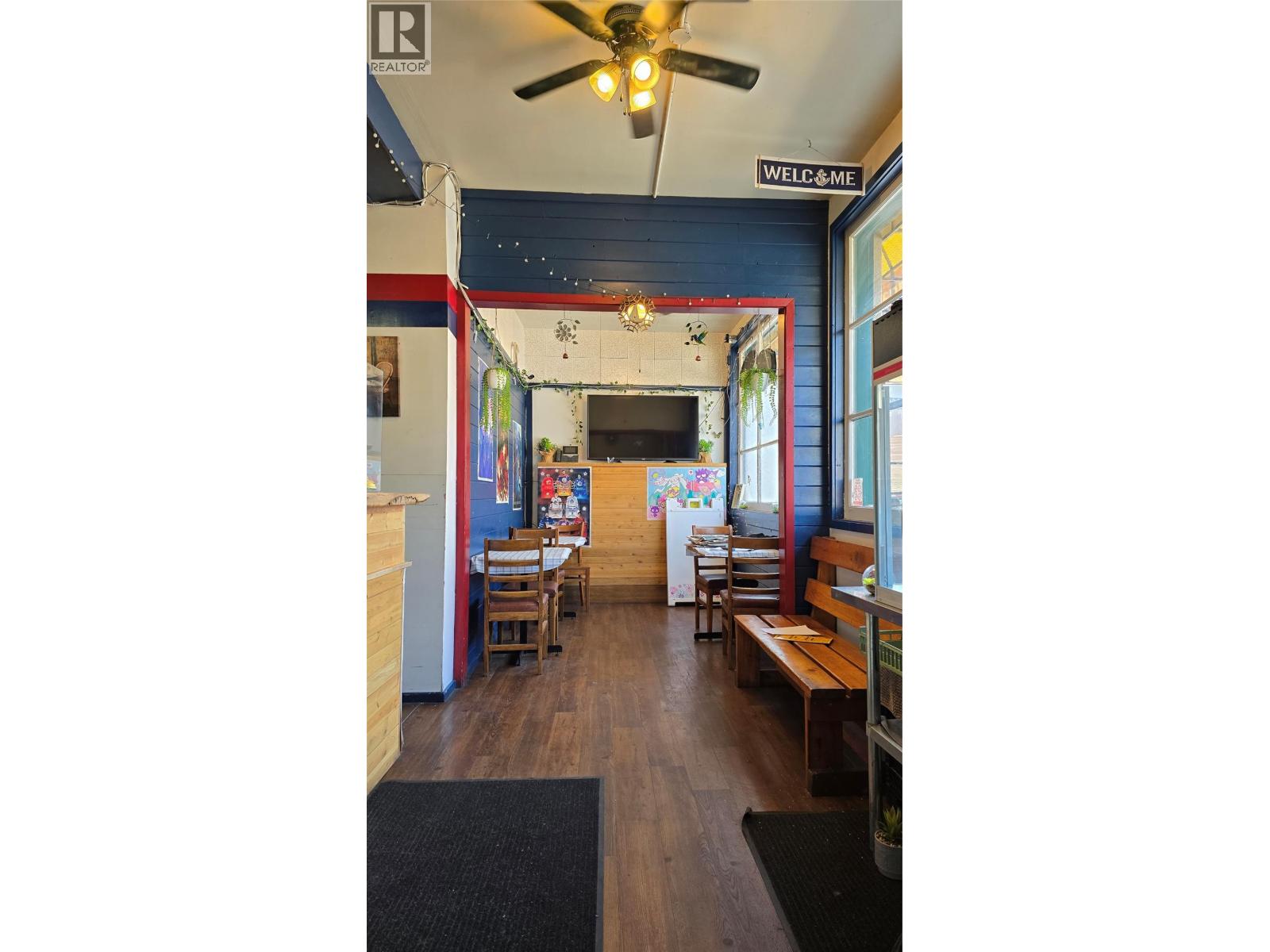 3130 29 Avenue, Vernon, British Columbia  V1T 1Z1 - Photo 2 - 10362566