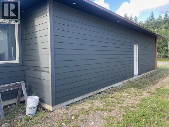 4781 Birch Lane, Barriere, British Columbia  V0E 1E0 - Photo 6 - 10362925